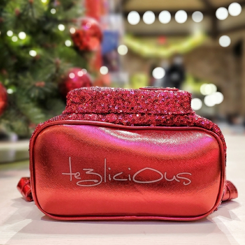 DISNEY PARKS LOUNGEFLY RUBY RED SEQUINED BACKPACK - Picture 7 of 8